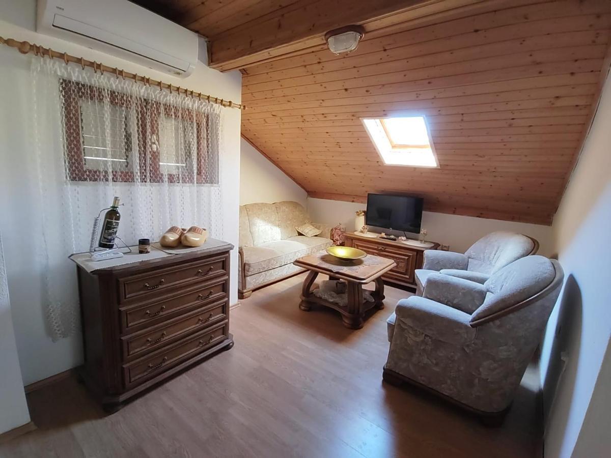 Maris Apartment Vodenjak ภายนอก รูปภาพ